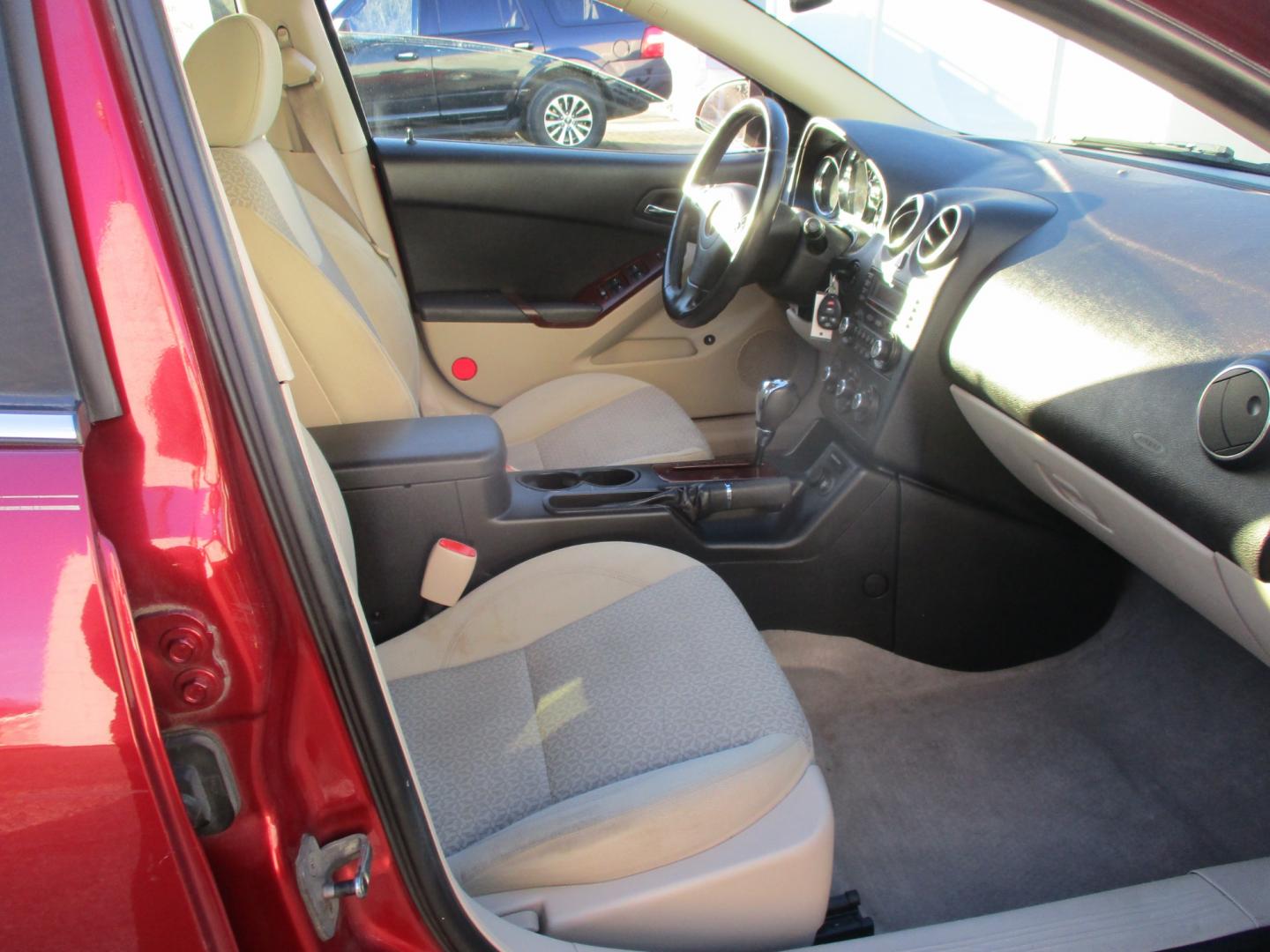 2009 RED Pontiac G6 (1G2ZG57B094) with an 2.4L L4 DOHC 16V engine, AUTOMATIC transmission, located at 540a Delsea Drive, Sewell, NJ, 08080, (856) 589-6888, 39.752560, -75.111206 - Photo#26